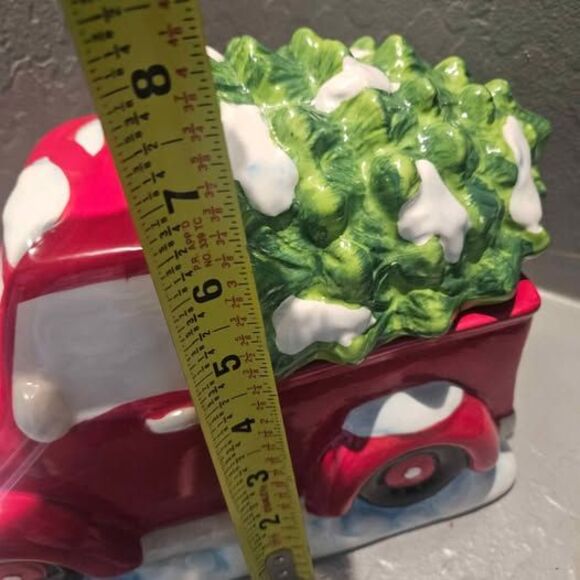 Ceramic Vintage Truck With Christmas Tree Cookie Jar - Picture 4 of 6
